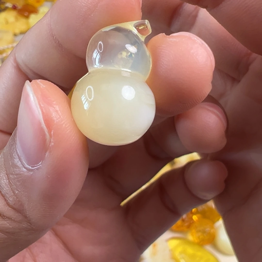 蜜蜡未镶嵌裸石琥珀