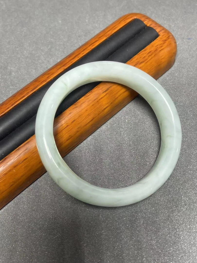 a3000白手镯多样发