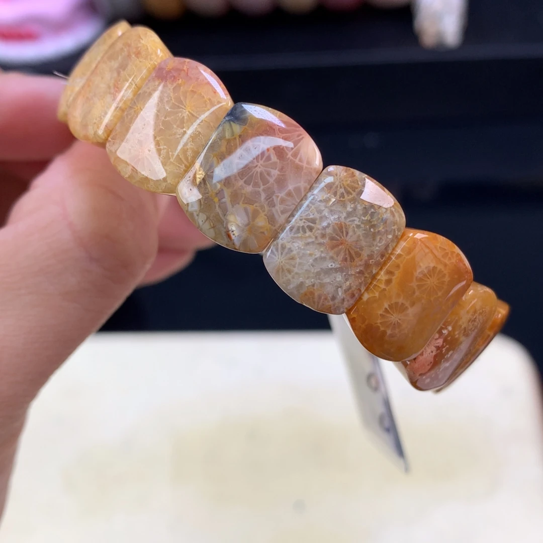 硅化珊瑚（珊瑚玉）未镶嵌吊坠(赠链)五折蕾丝手排（72号）