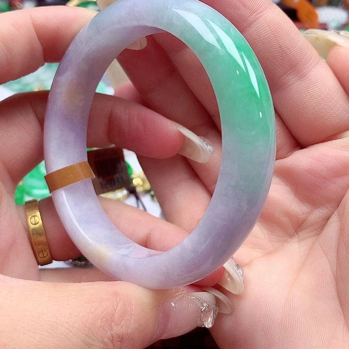 翡翠未镶嵌手镯翡翠手镯