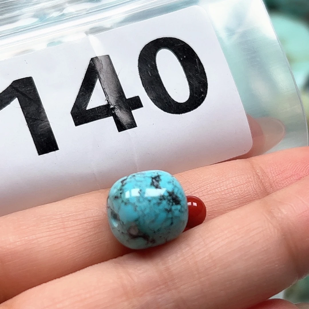 南红玛瑙颈饰未镶嵌