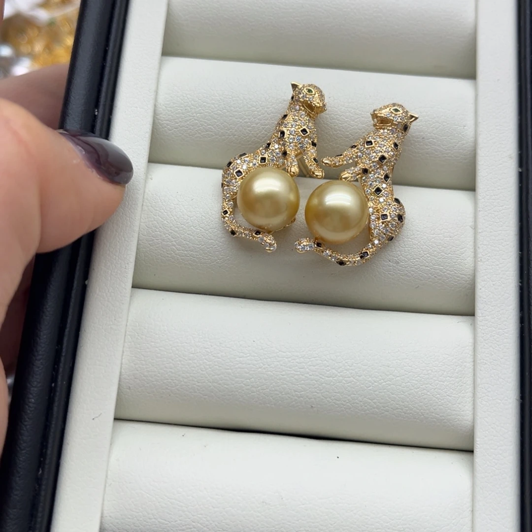 海水珍珠银S925镶嵌耳饰