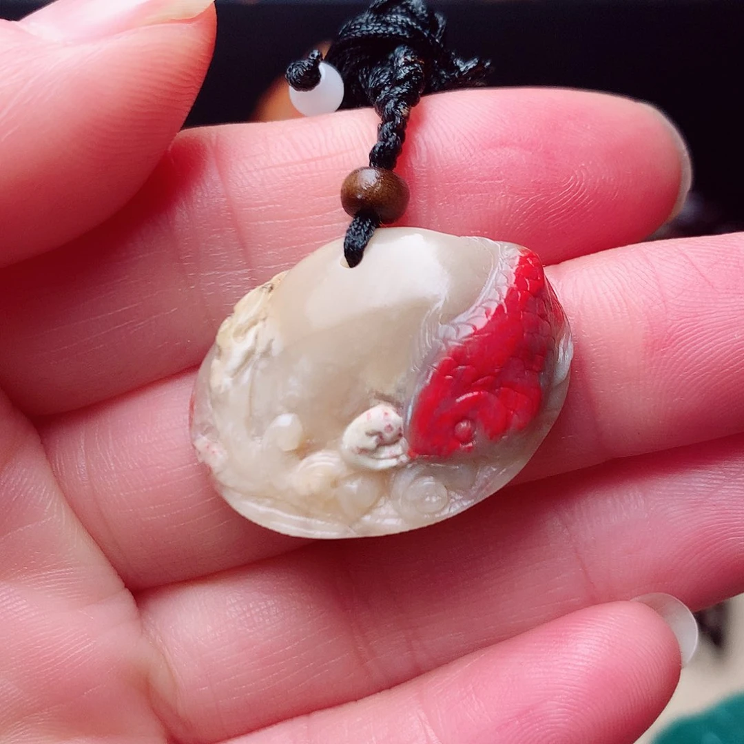 昌化鸡血石用****4精品挂件