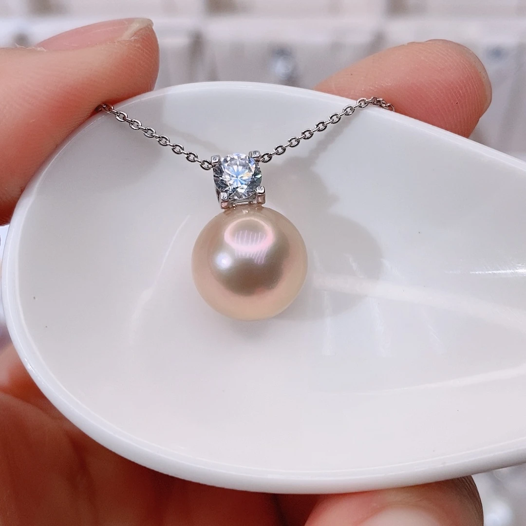 颈饰银S925镶嵌淡水珍珠