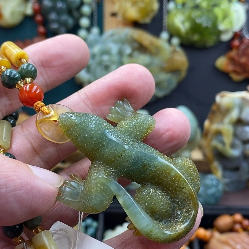 【闪购商品】未镶嵌岫玉吊坠