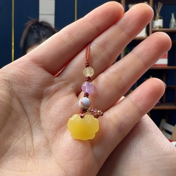 蜜蜡吊坠(赠链)未镶嵌