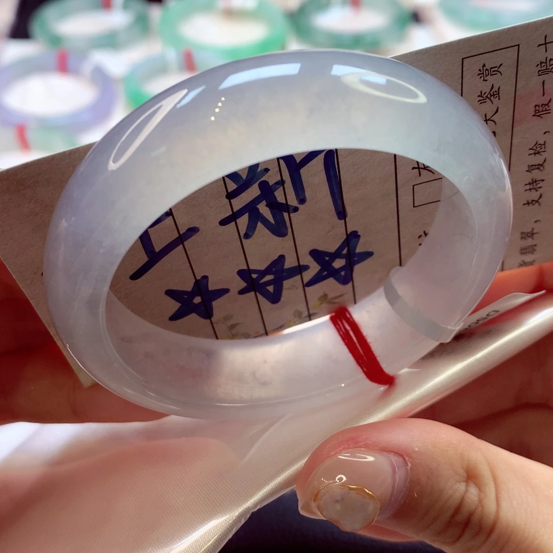 翡翠手镯未镶嵌80号轮胎镯77