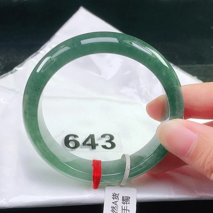 未镶嵌手镯翡翠翡翠手镯