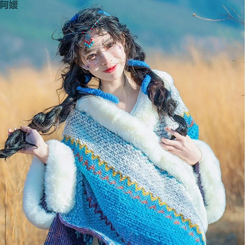 阿媛品质民族风斗篷毛领云南披肩气质女围巾新疆大理西藏旅游毛毛