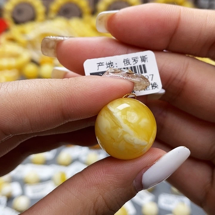 琥珀裸石未镶嵌单珠尺寸18.8mm带粉点