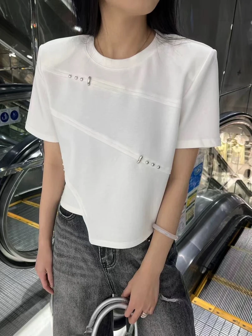 【31231】予#设计感铆钉百搭圆领上衣