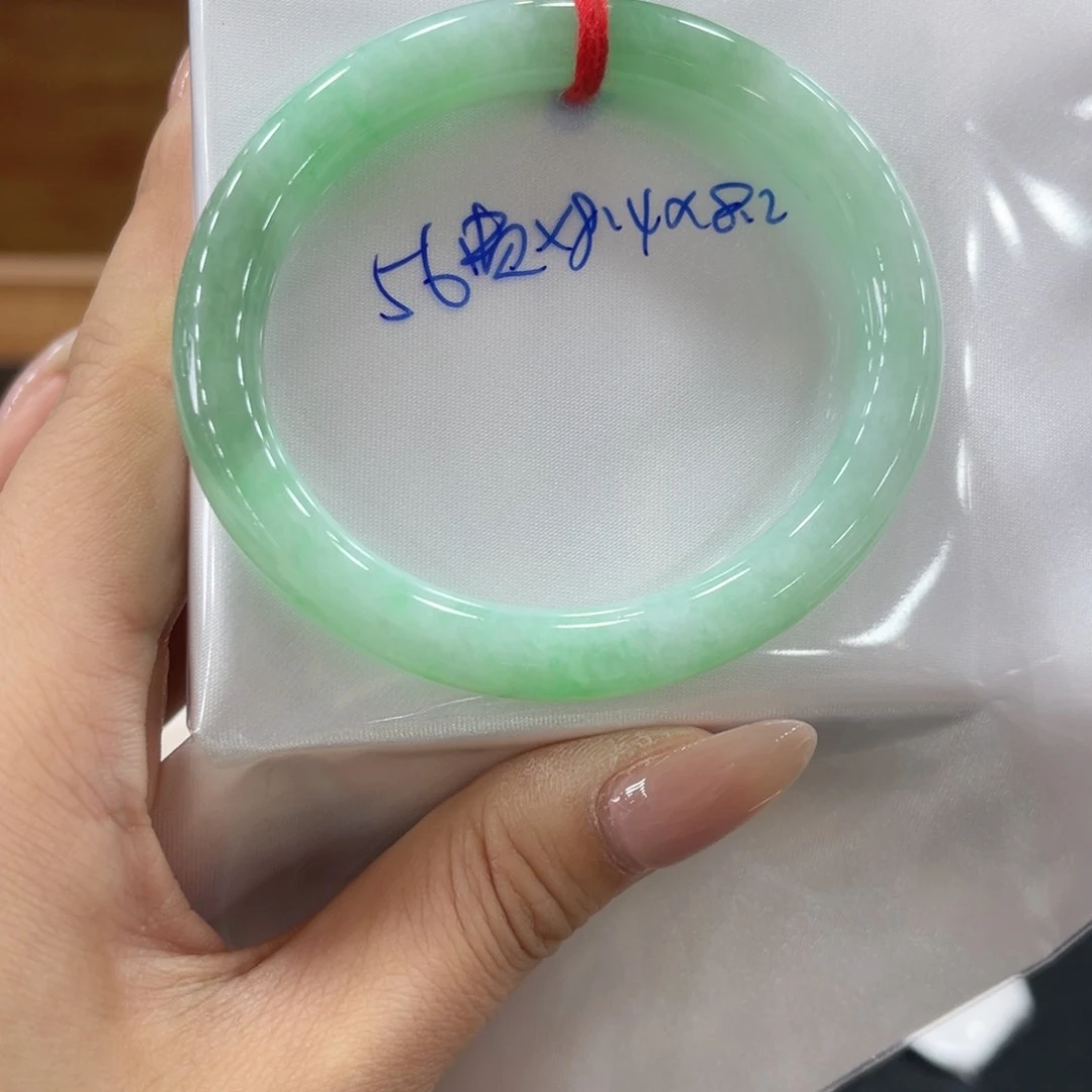 未镶嵌手镯翡翠翡翠