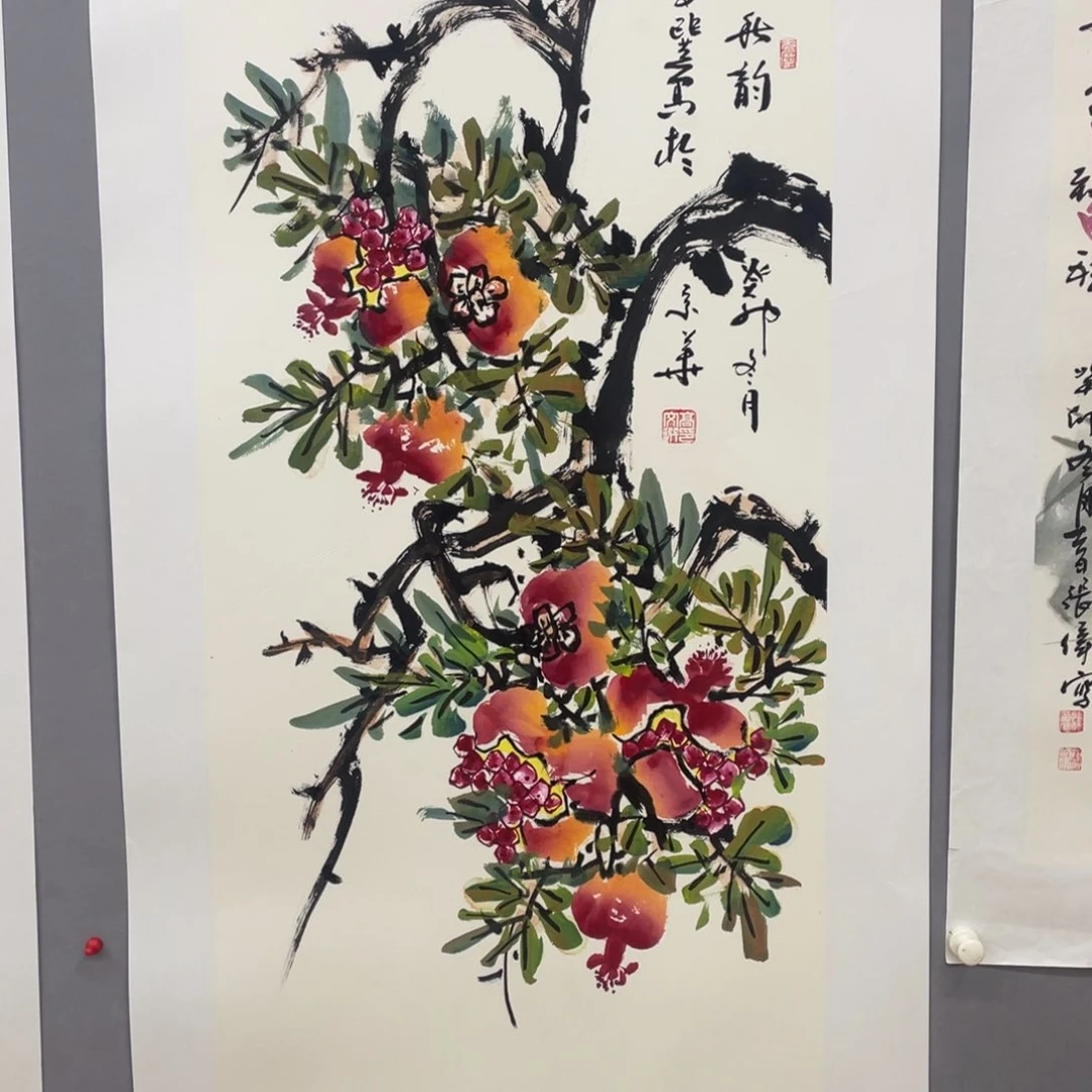 国画艺术家真人手绘