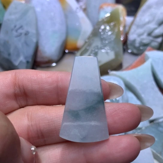 未镶嵌挂件翡翠翡翠