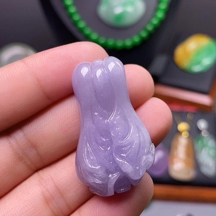 吊坠(赠链)未镶嵌翡翠