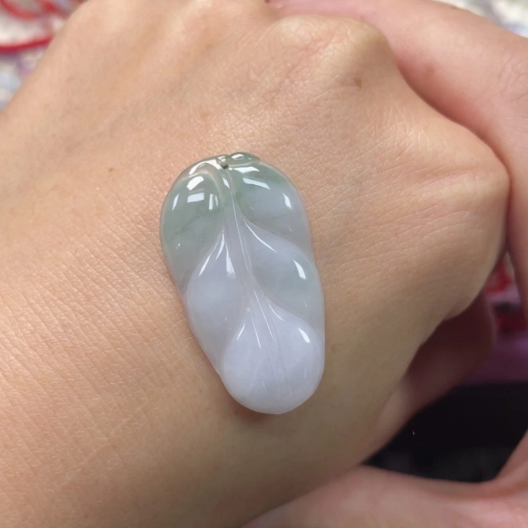 翡翠未镶嵌挂件799999999