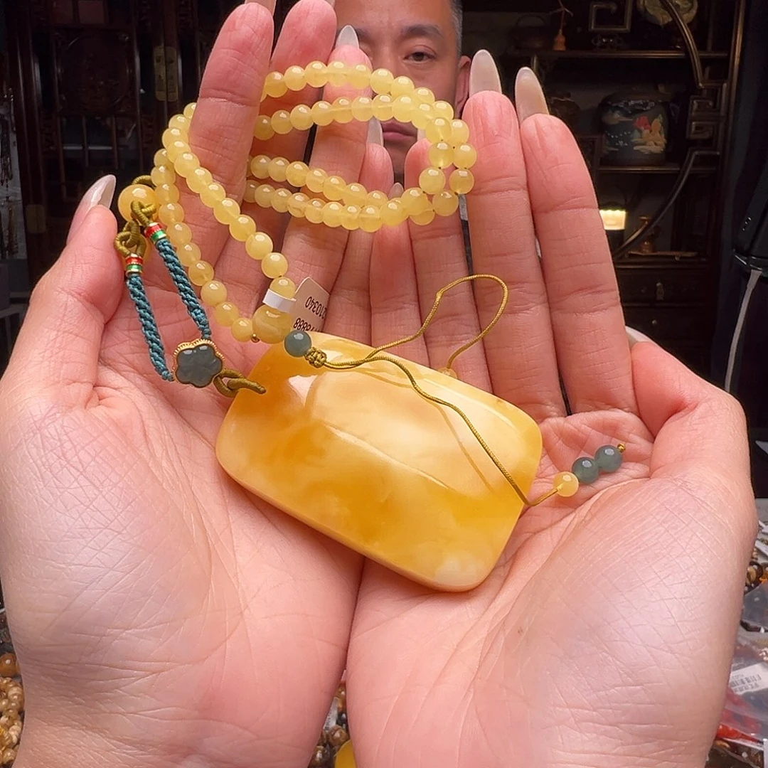 琥珀裸石未镶嵌开***心THL058