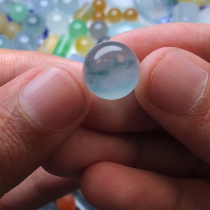 未镶嵌定制翡翠䍍*挂件