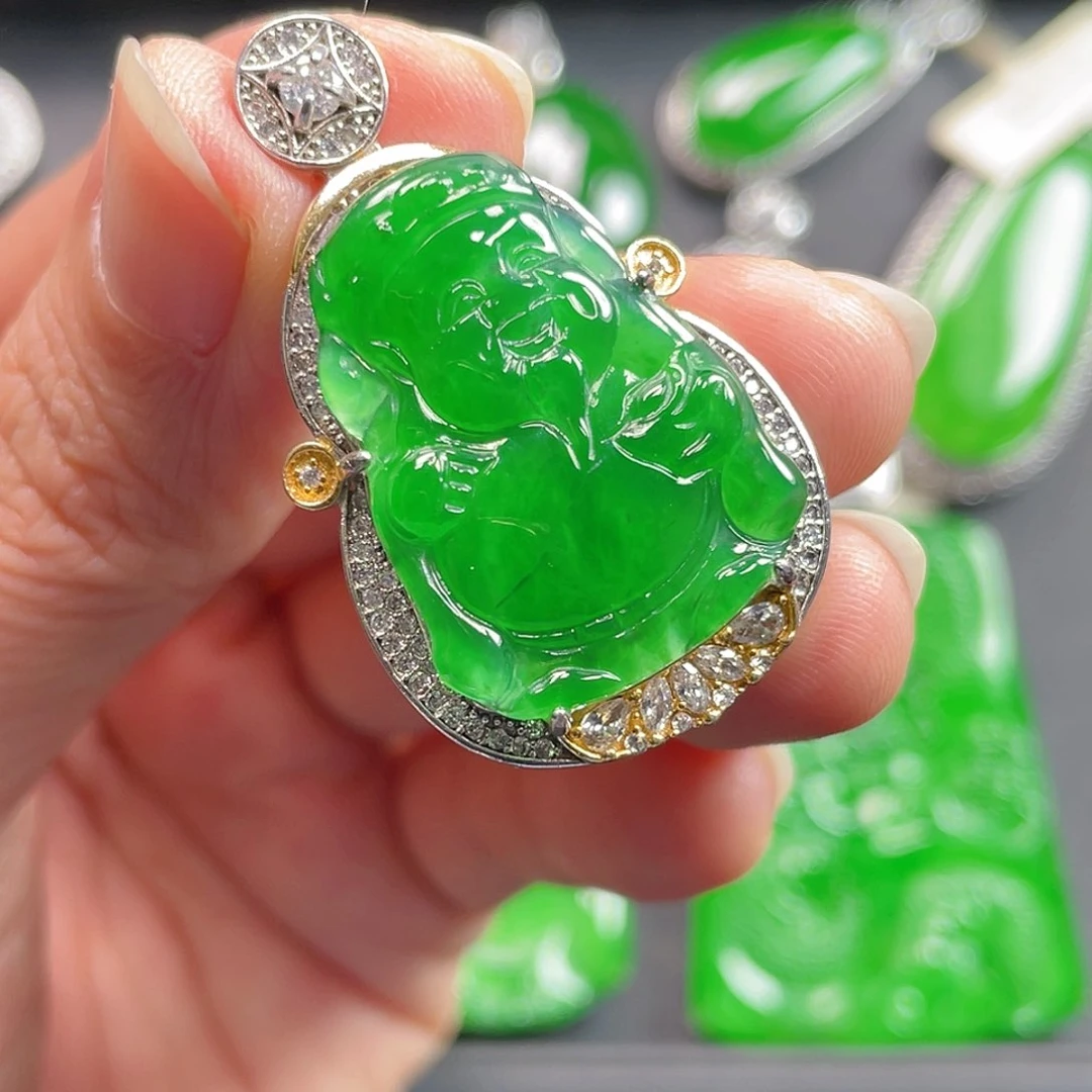 吊坠(不含链)未镶嵌翡翠