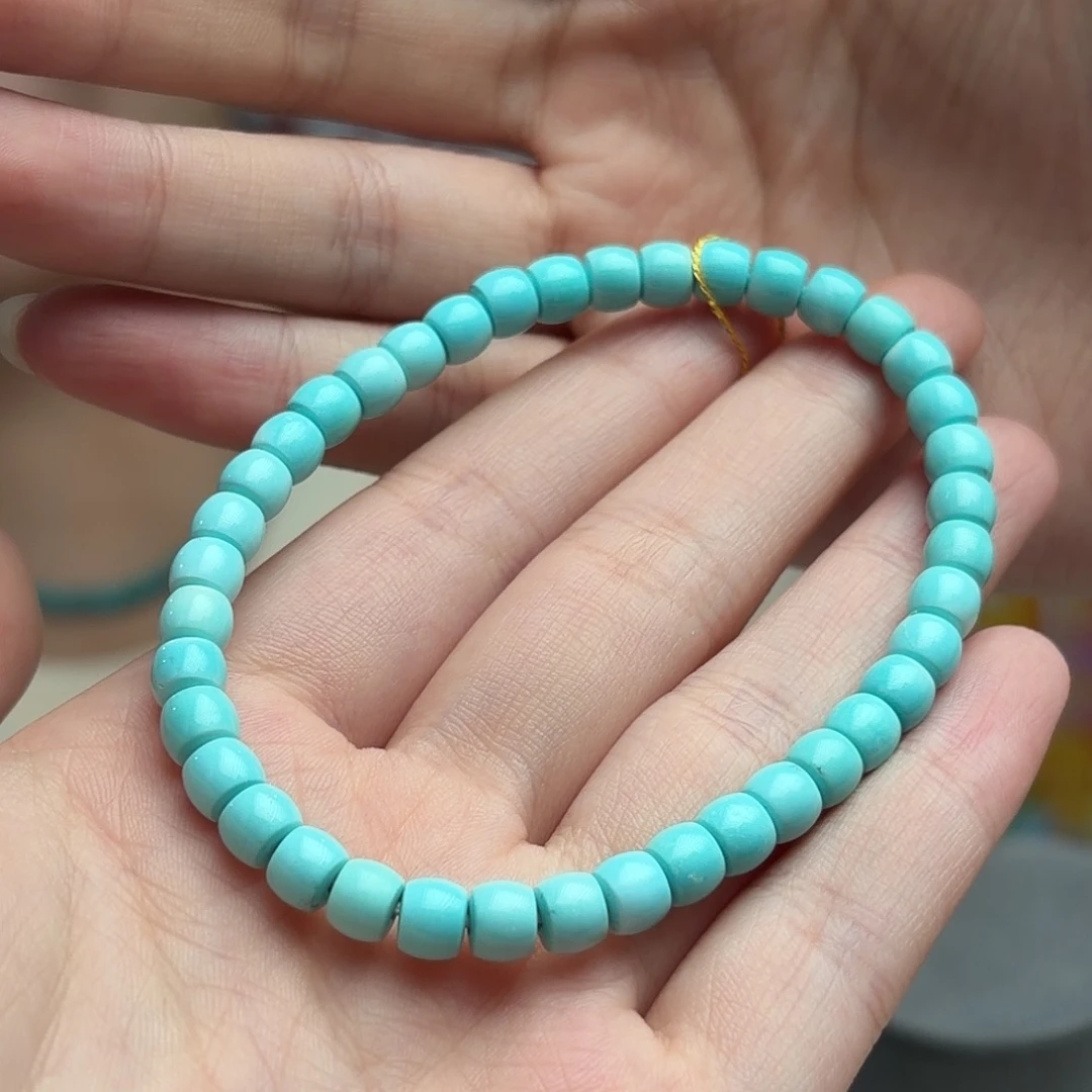 绿松石未镶嵌颈饰