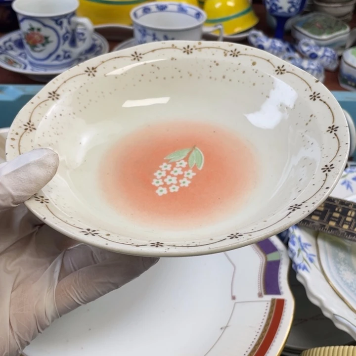 陶瓷他家瓷器真美…开播了