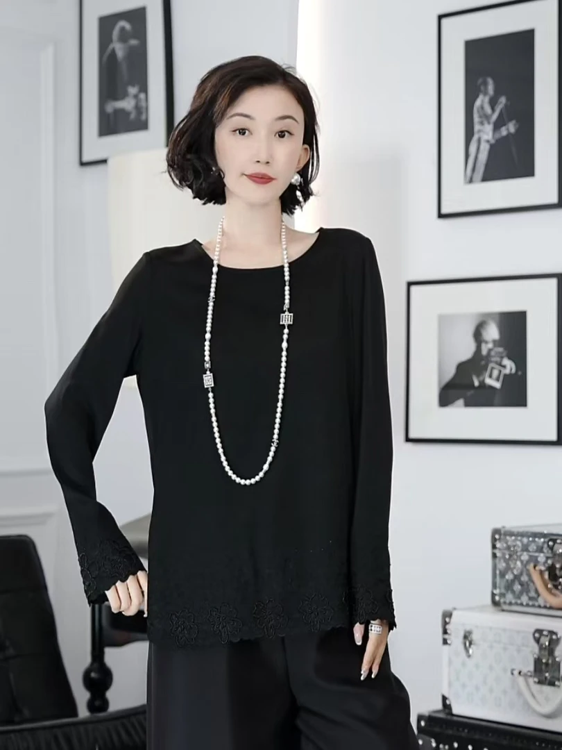 Betty Bairn【几涧冰花】高端系列设计感醋酸刺绣上衣24B-BW7306