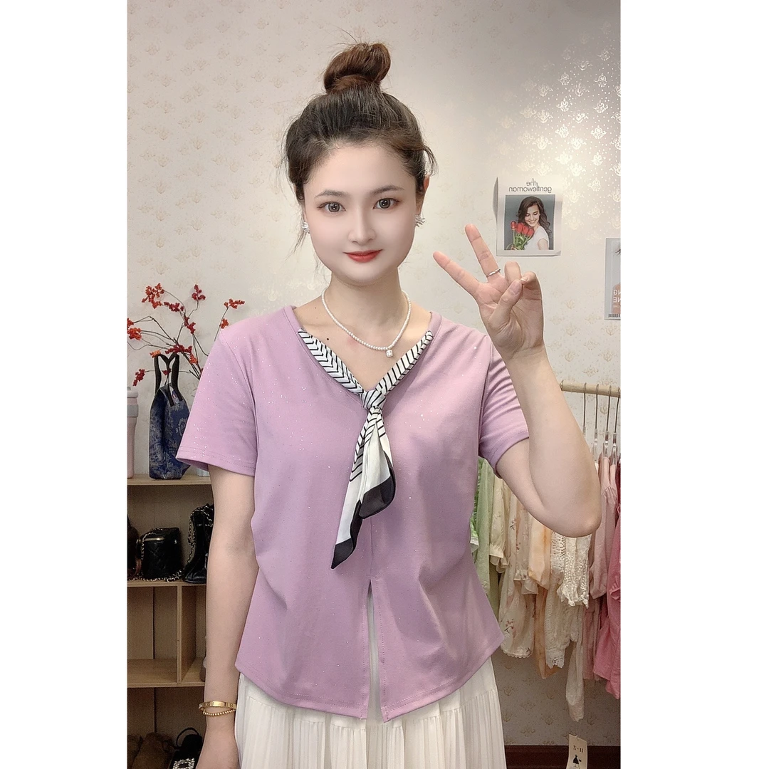 大码女装显瘦遮肚气质V领领结领带T恤微胖mm短袖T恤