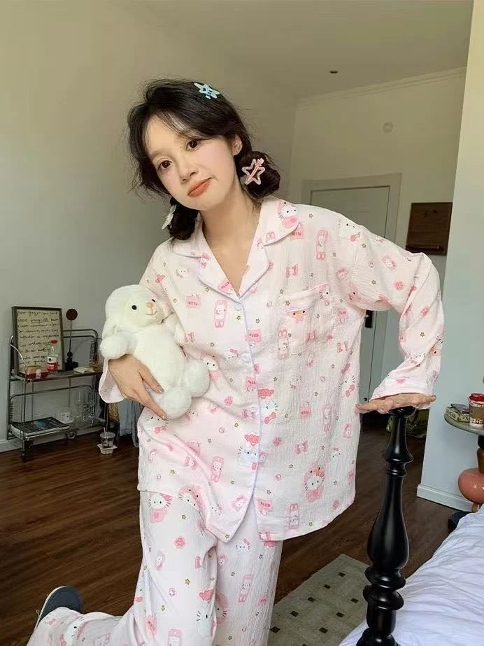 【编码】新款长袖可爱卡通睡衣家居服套装