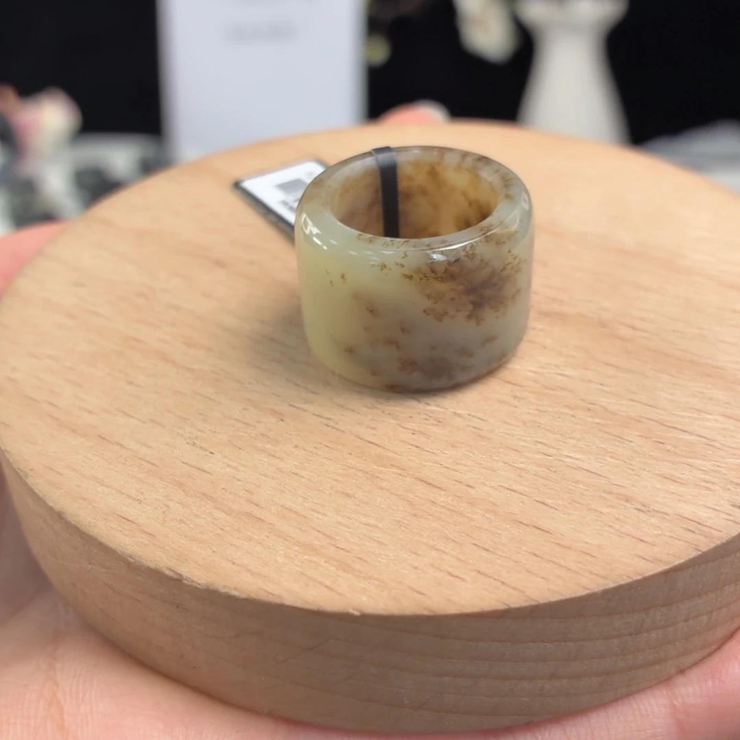 和田玉（糖玉）未镶嵌戒指牛奶咖啡直切16.0w34