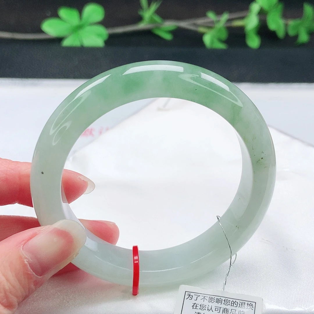 翡翠未镶嵌手镯55圈