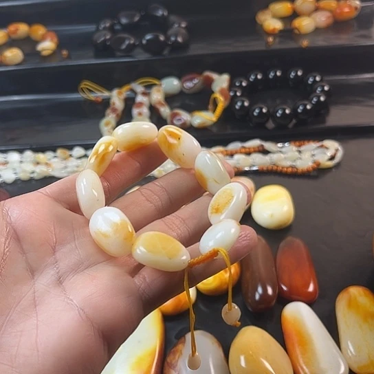 瀚***爷和田玉未镶嵌挂件