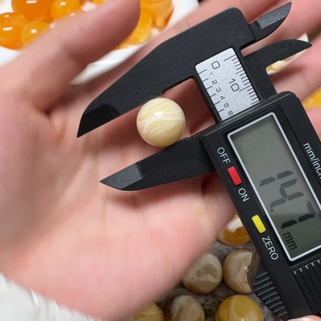 琥珀未镶嵌裸石蜜蜡圆珠