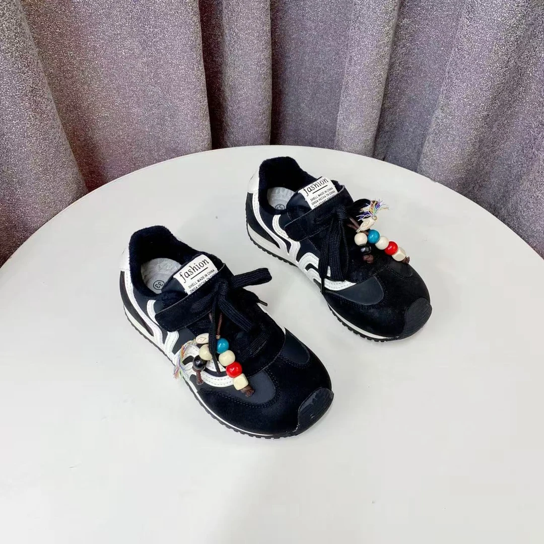 C9255   黑色   绒里时尚儿童舒适魔术贴休闲鞋