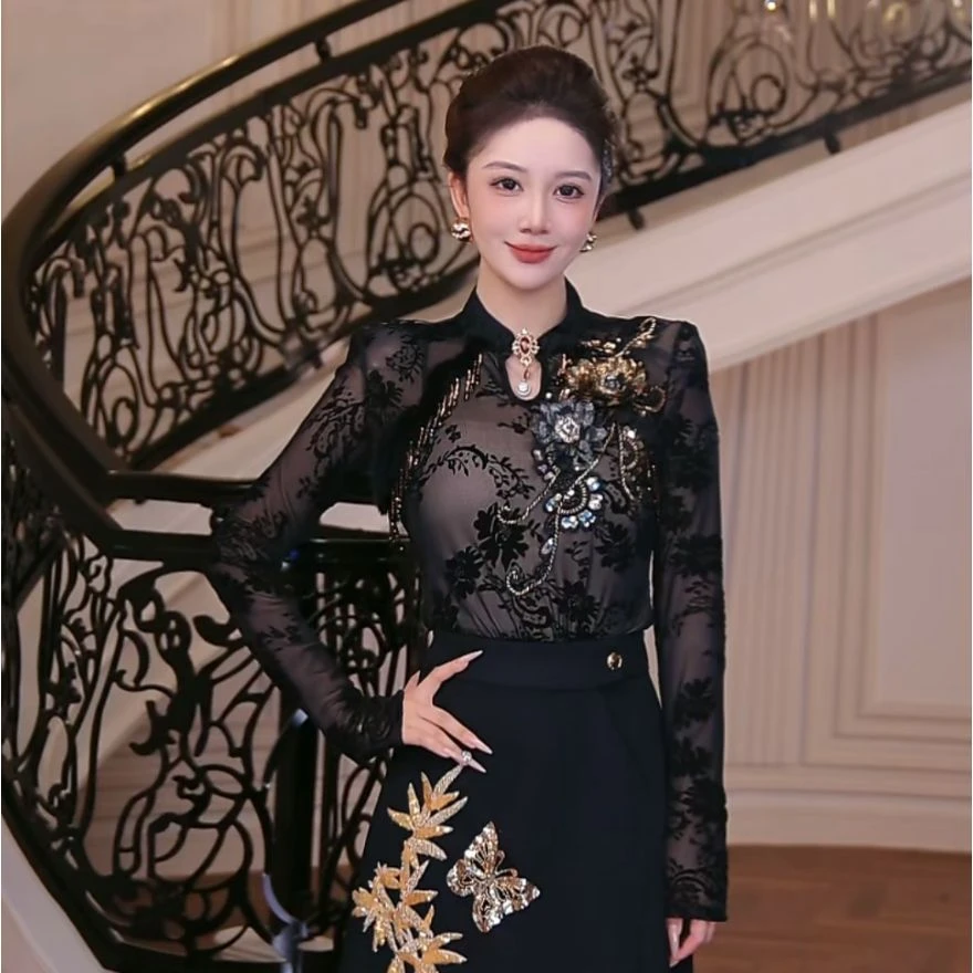 【芙娜妮】2025圆领设计感轻奢原创上衣长袖保暖衬衫女装F2531143A