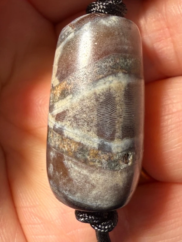 精美蓝沁佛眼老缠丝珠