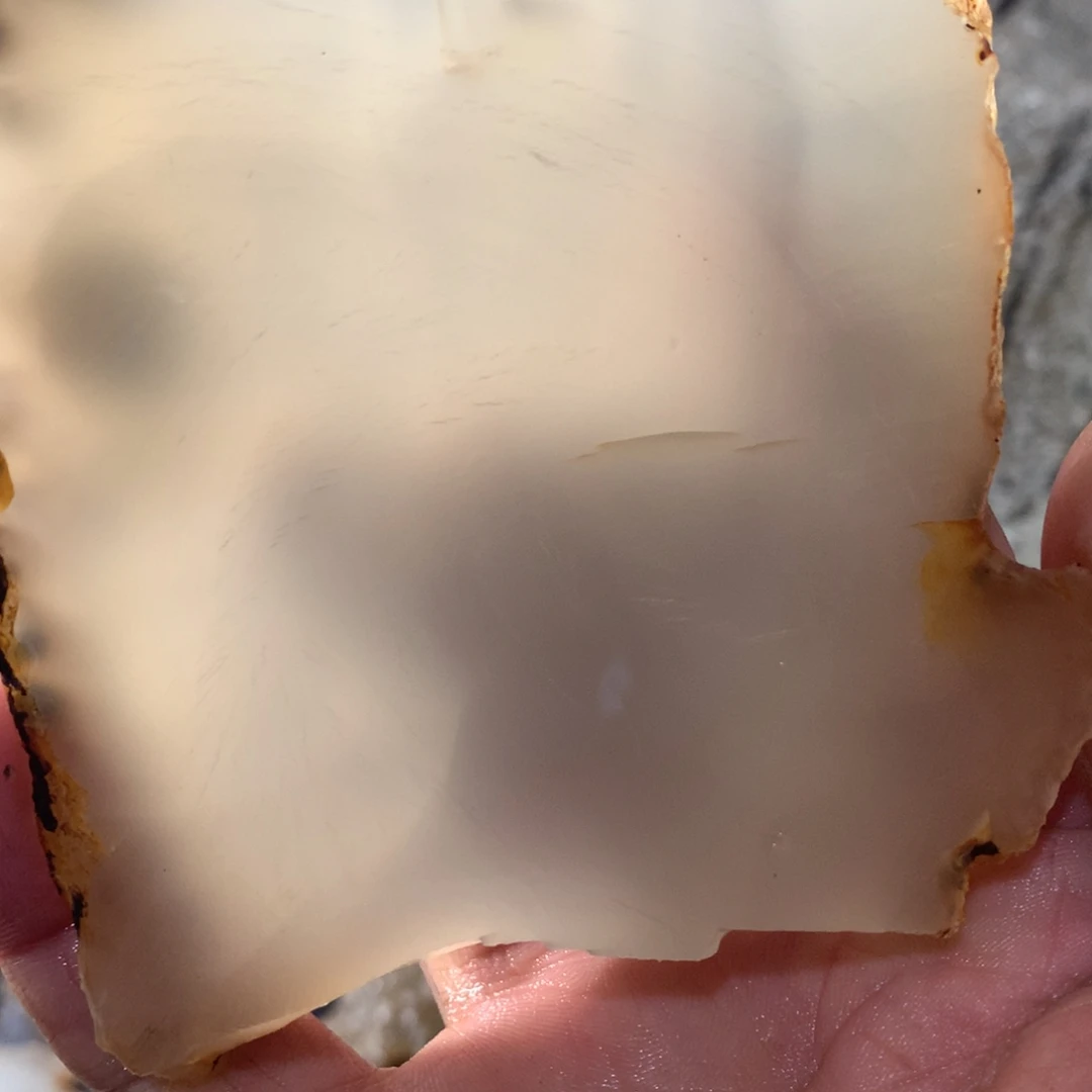 定制玛瑙榴****?原石定制