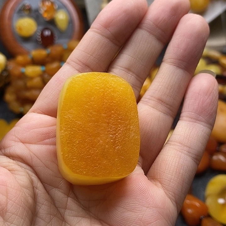 裸石琥珀未镶嵌琥珀蜜蜡