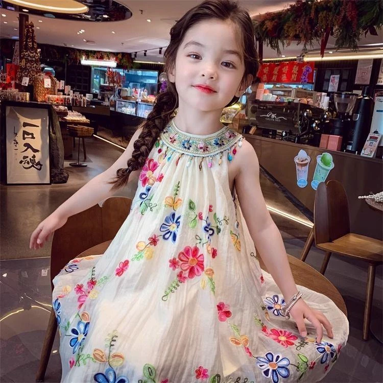 女童连衣裙夏装2025新款洋气儿童公主裙背心裙女孩度假挂脖吊带裙