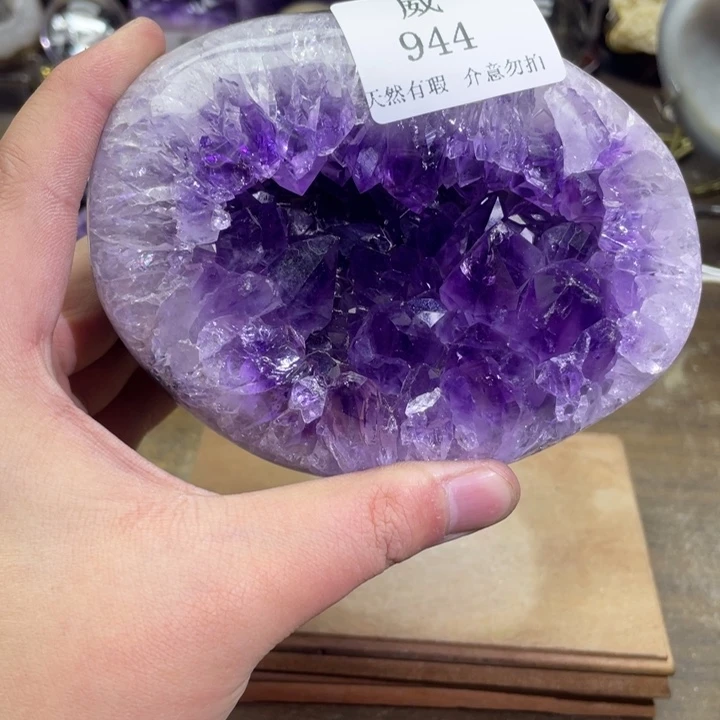 未镶嵌水晶珠宝半成品
