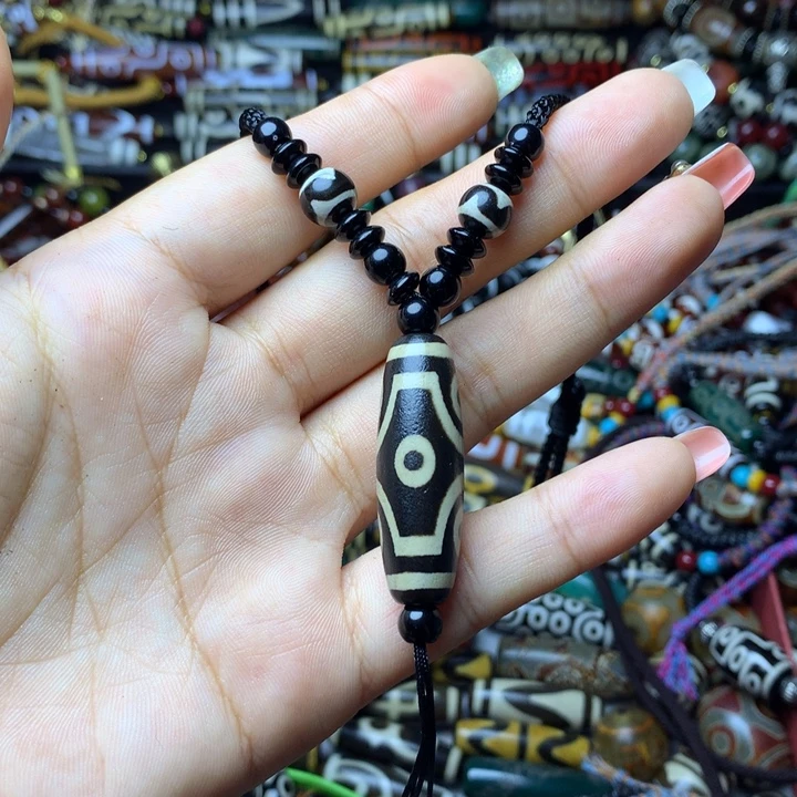 玛瑙/玉髓未镶嵌吊坠(赠链)