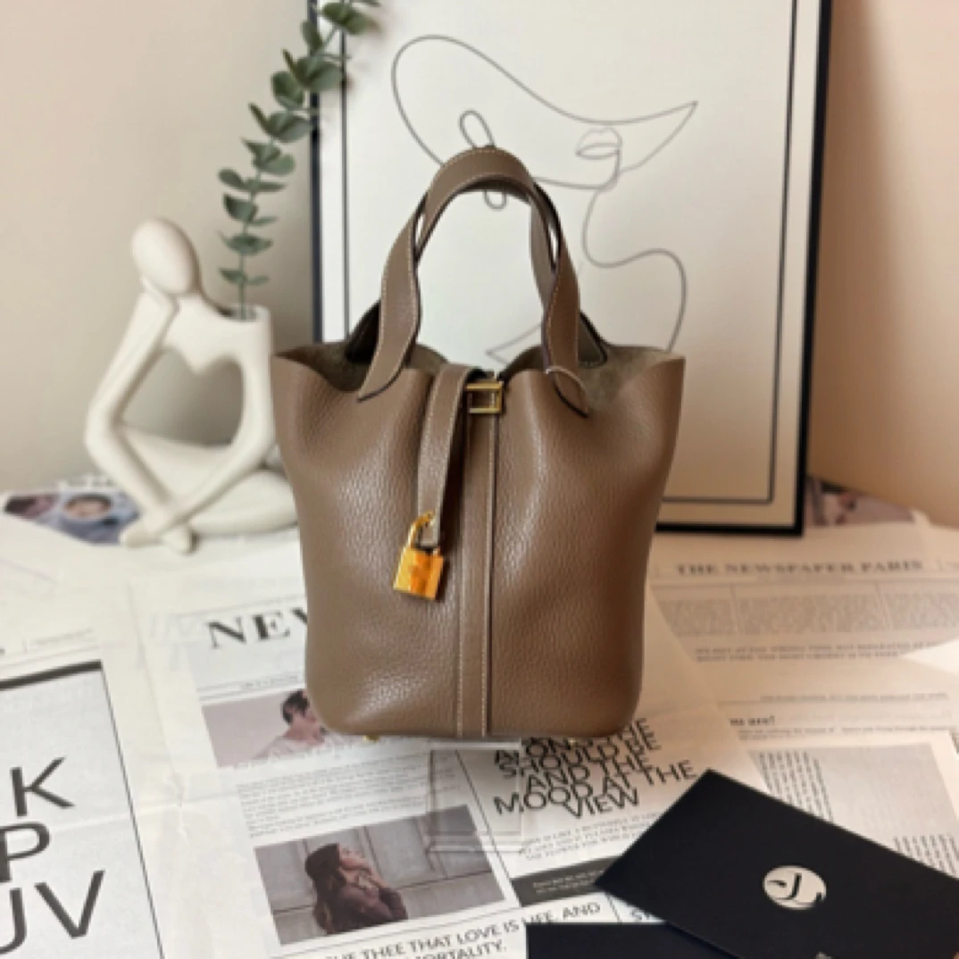 95新 Hermes/爱马仕 菜蓝子 18 金扣 大象灰TC皮 /JW4425