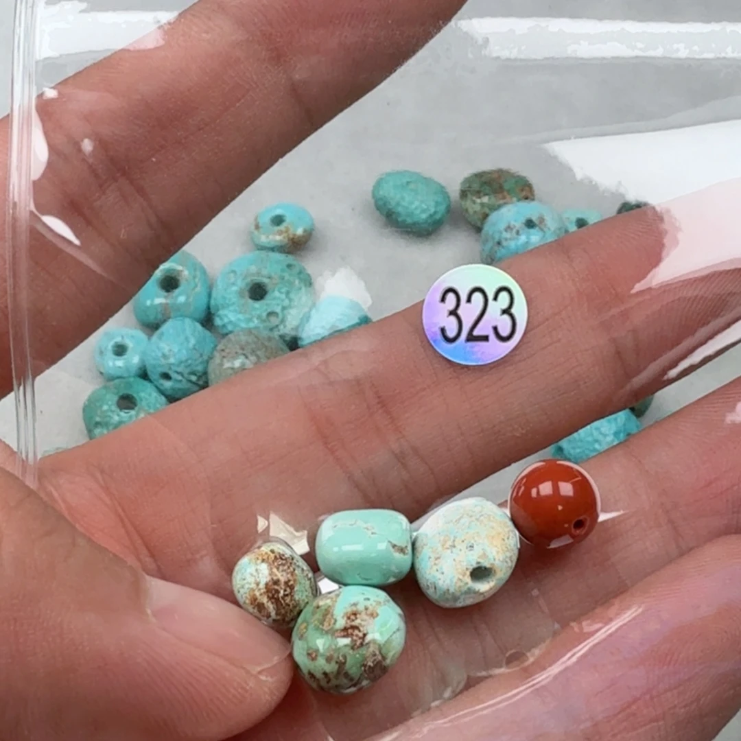 南红玛瑙未镶嵌珠宝奇石