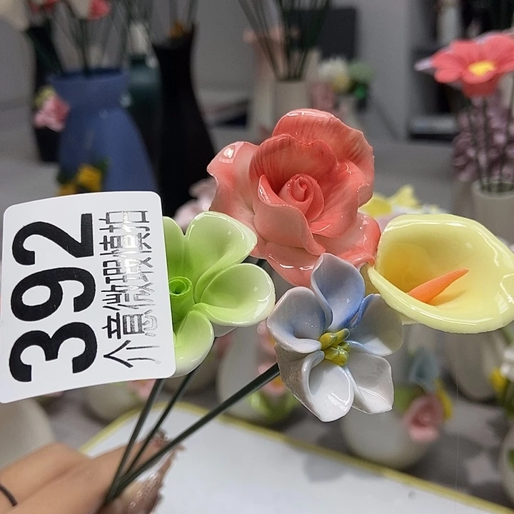 陶瓷纯手工捏花设计