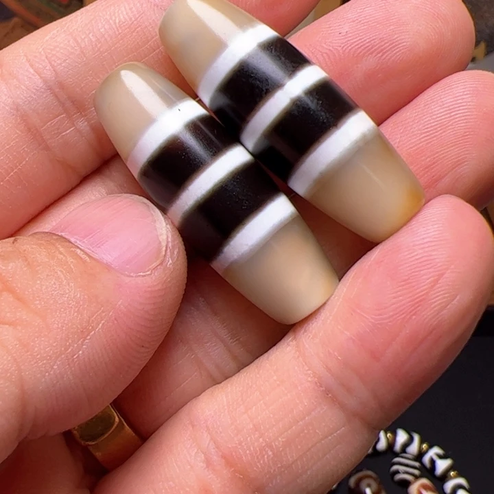 未镶嵌颈饰玛瑙/玉髓娵*