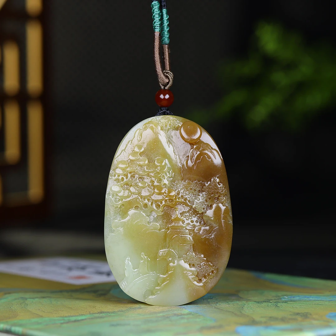 1114125和田玉且末料富居山水挂件