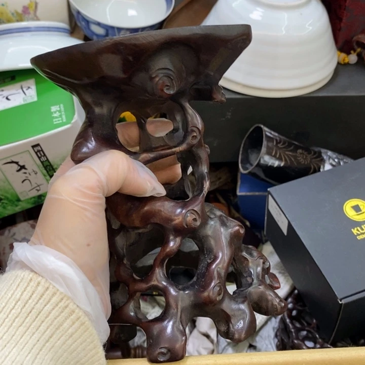 瓷片心****6哦哦哦哦哦哦哦哦哦哦哦哦