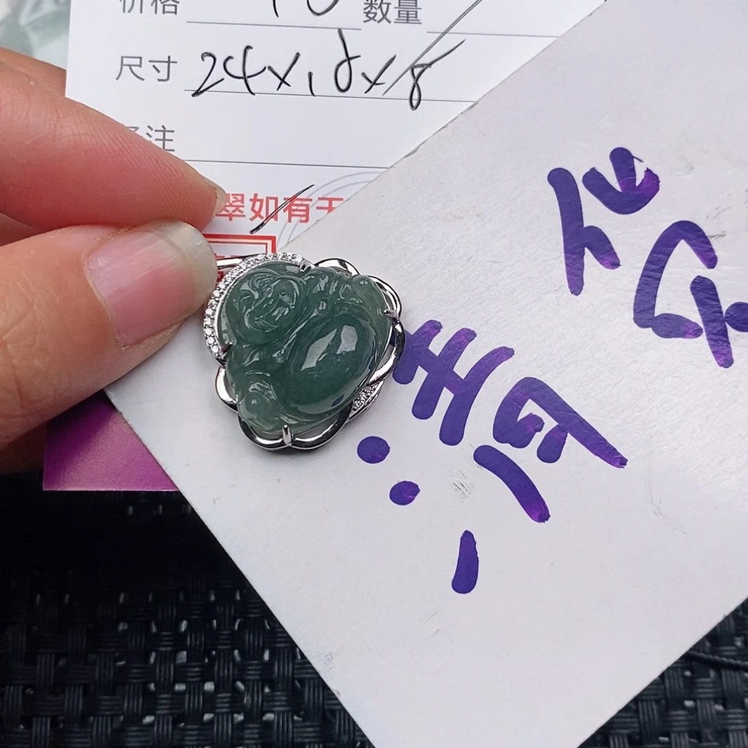 颈饰银S925镶嵌翡翠