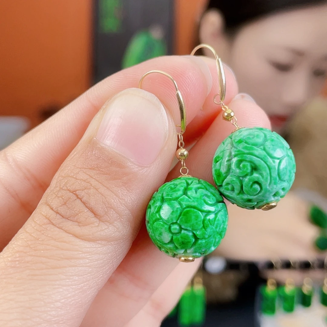 翡翠18K金镶嵌耳饰