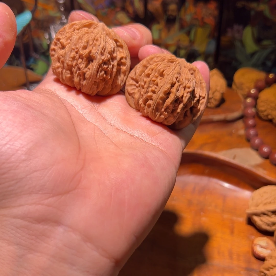 文玩核桃吊坠44全品红皮山地四座楼