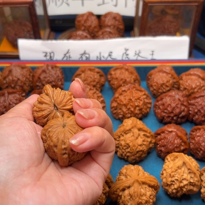 吊坠桃核文*刘好好好好好好